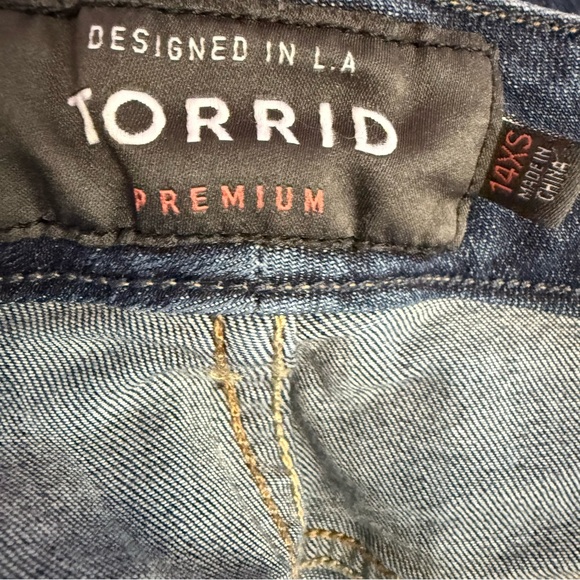 Torrid Women’s Slim Bootcut Jeans Sz 14 XS - Picture 7 of 10